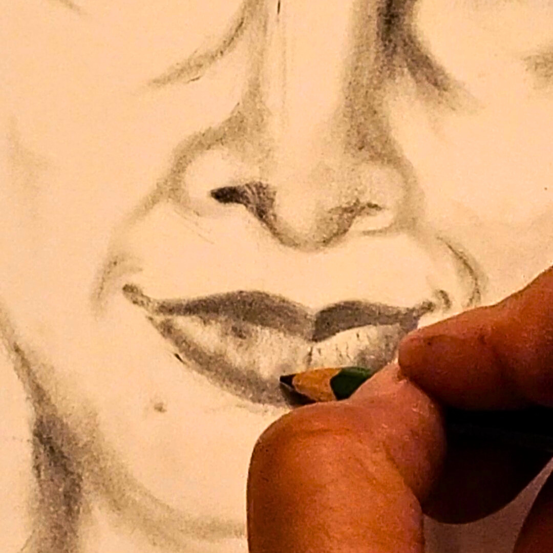 Drawing pencil